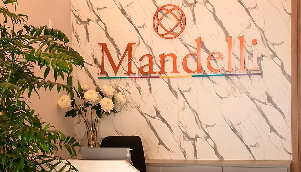 Recepção da Mandelli Clínica Integrada, em Balneário Camboriú